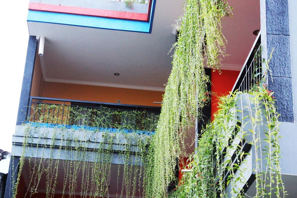Rena Segara House Kuta Hotel Kuta  Exterior photo
